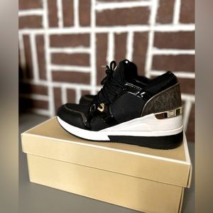 Michael kors sneakers